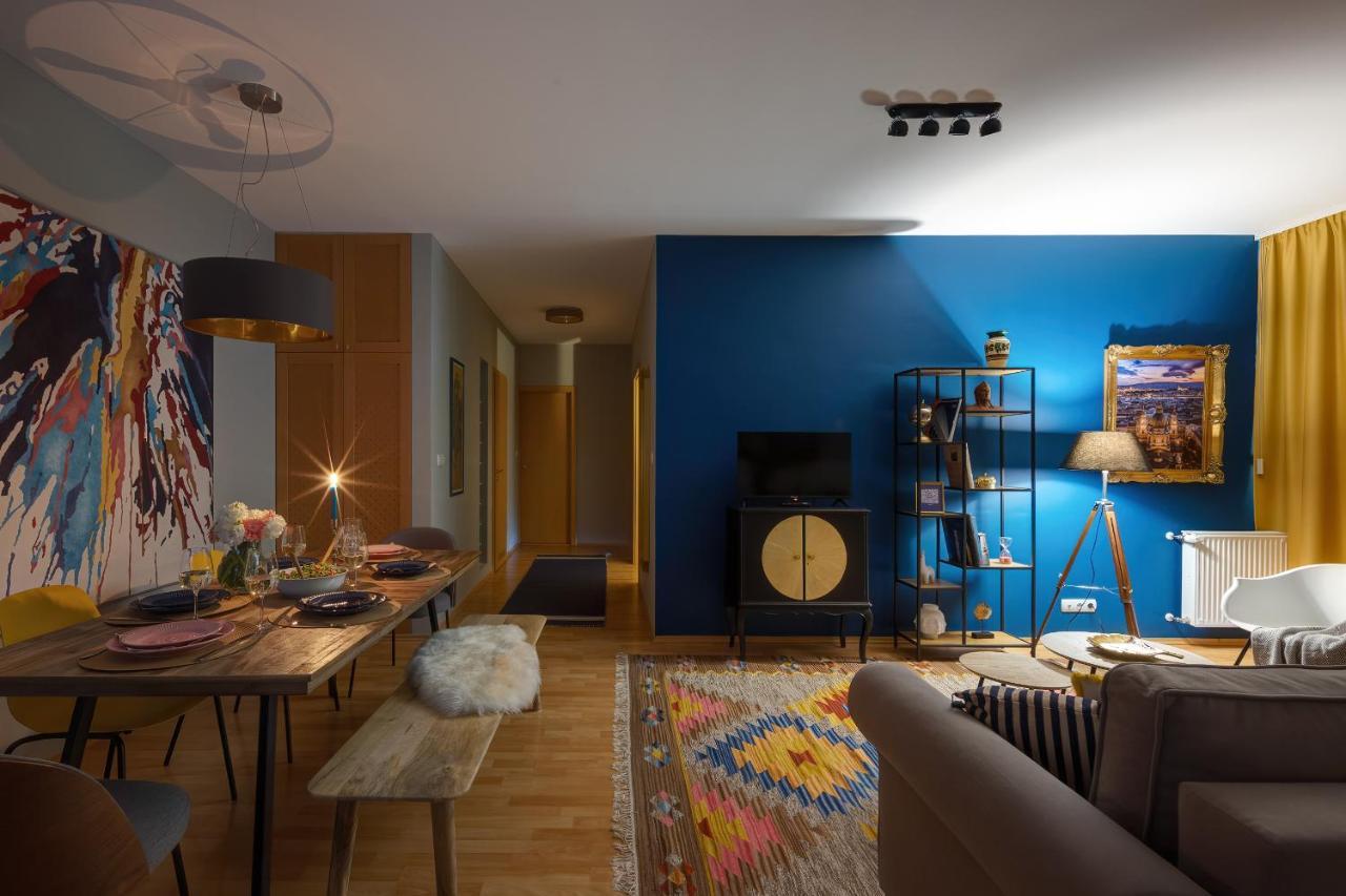 Stylish And Colorful With Balcony Apartment